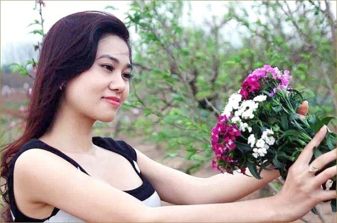 Ca sĩ tương lai dự thi Người đẹp Tây Thiên - ảnh 1
