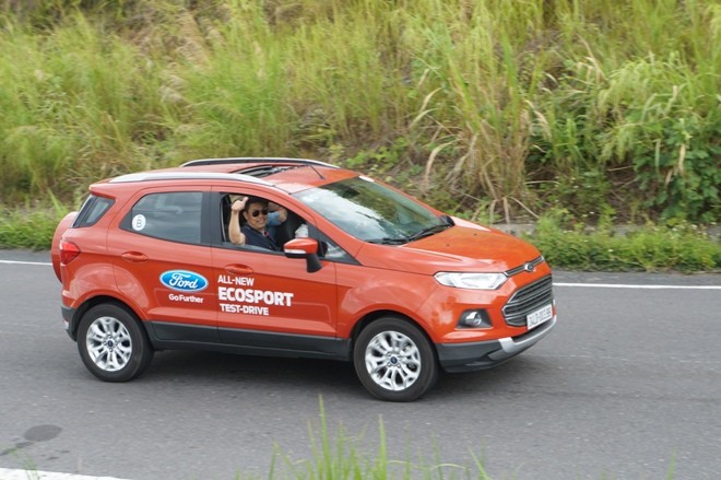 Chọn Hyundai i20 Active hay Ford EcoSport? - ảnh 1