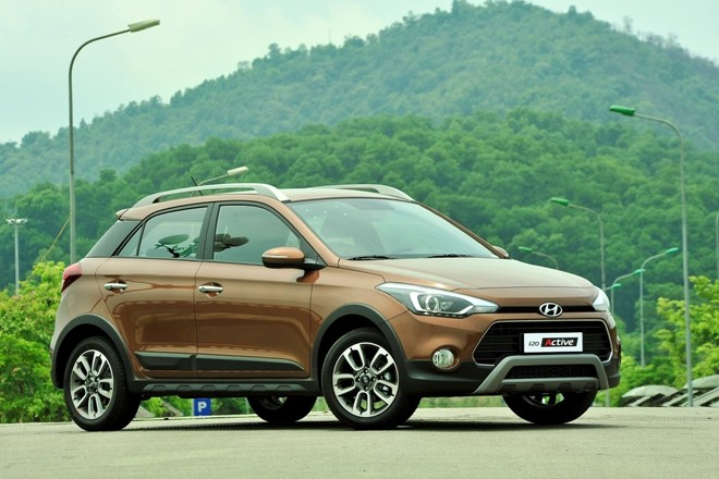 Chọn Hyundai i20 Active hay Ford EcoSport? - ảnh 2