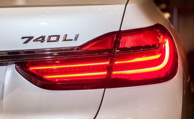 BMW 740i có phải là xe tốt nhất của BMW? - ảnh 7