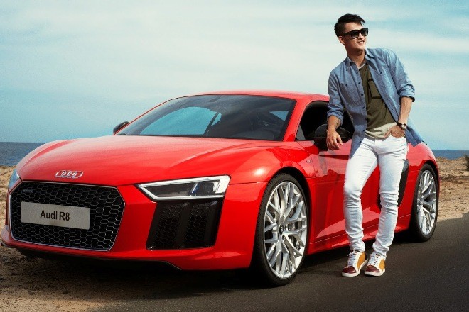 Tiền đạo Công Vinh 'đá cặp' cùng Audi R8 Coupe - ảnh 17