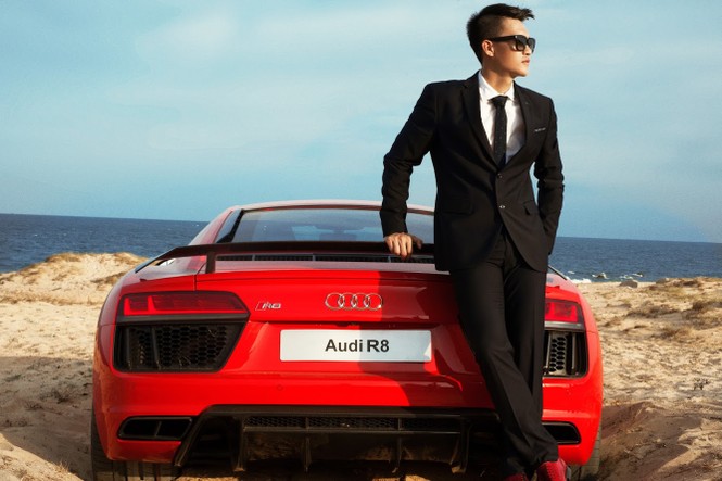 Tiền đạo Công Vinh 'đá cặp' cùng Audi R8 Coupe - ảnh 5
