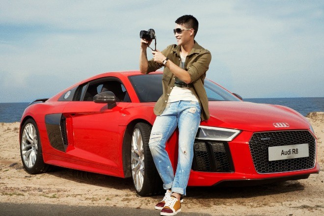 Tiền đạo Công Vinh 'đá cặp' cùng Audi R8 Coupe - ảnh 6