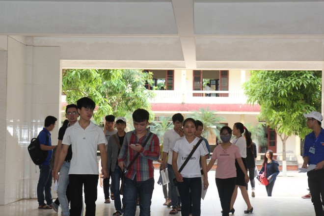 Trên 98% thí sinh đến làm thủ tục thi tại cụm Vinh - ảnh 2