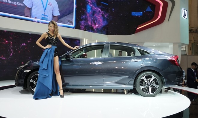 Honda Civic thế hệ 10, sedan nổi bật nhất triển lãm VMS 2016 - ảnh 2