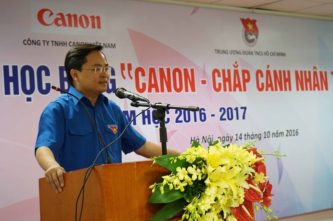 Trung ương Đoàn và Canon trao học bổng chắp cánh nhân tài - ảnh 1