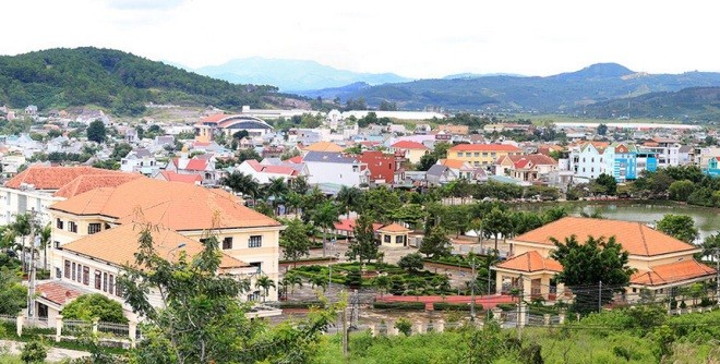 Kỷ niệm 40 năm xây dựng vùng kinh tế mới của Thủ đô trên cao nguyên - ảnh 1
