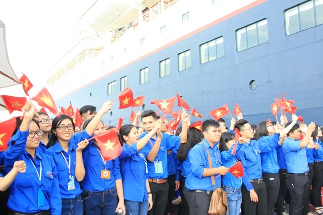 Tưng bừng chào đón các đoàn đại biểu SSEAYP 2016 đến TPHCM - ảnh 4