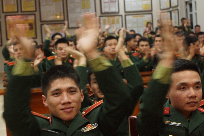 Học viên Quân đội viết thư pháp chào năm mới - ảnh 14