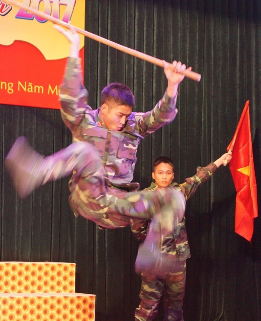 Học viên Quân đội viết thư pháp chào năm mới - ảnh 5