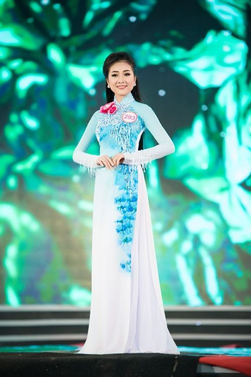 30 thí sinh hoa hậu khoe nét nền nã trong tà áo dài - ảnh 6