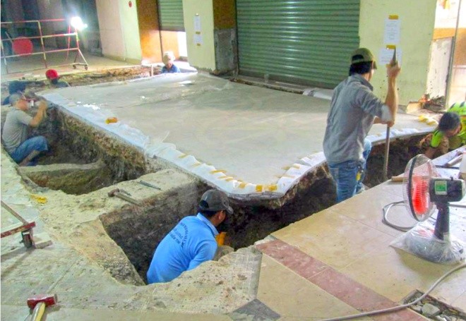 Ba tháng bóc gạch mosaic Thương xá Tax Sài Gòn để bảo tồn - ảnh 9