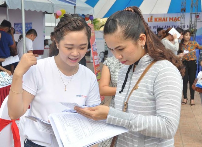 Hàng nghìn bạn trẻ tham gia 'Ngày hội việc làm' - ảnh 3
