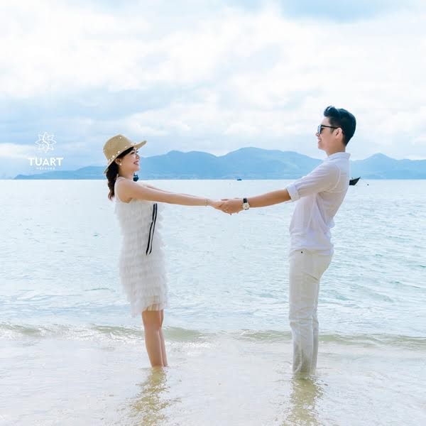 Mãn nhãn bộ ảnh cưới trăm triệu của cặp đôi con trai đại gia - ảnh 7