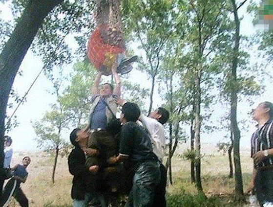 Kỹ xảo thô sơ, nghèo nàn không tưởng của ‘Tây du ký 1986’ - ảnh 11