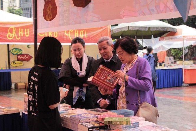 The Hidden Book 2019: Hòa mình vào phiên chợ Ba Tư thần kỳ - ảnh 3