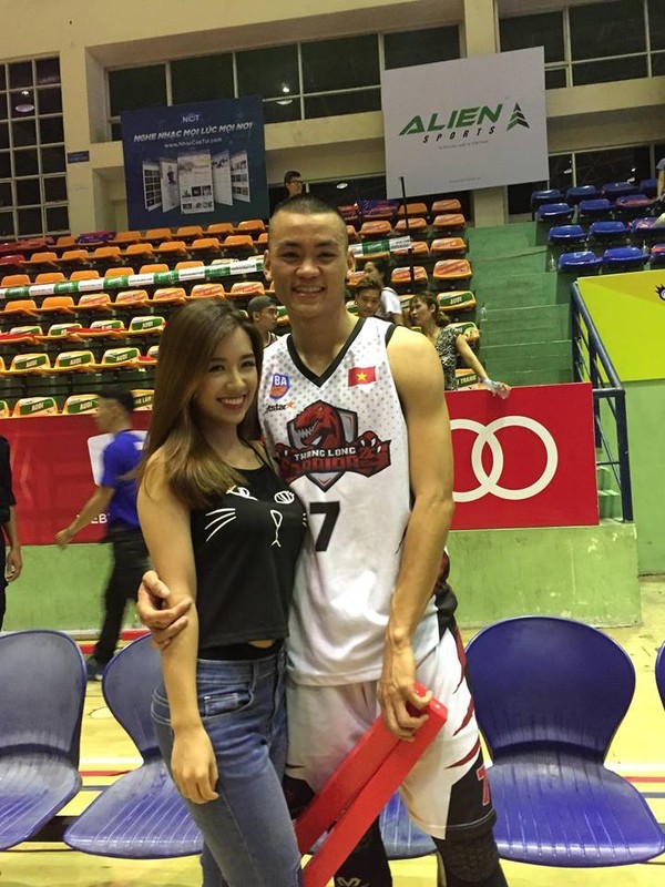 Khi tuyển thủ đẹp trai kết duyên cùng nàng Cheerleader xinh đẹp - ảnh 5