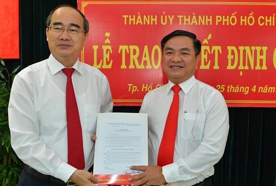 Kiện toàn nhân sự 7 tỉnh thành - ảnh 4