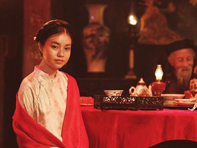 Nhan sắc nữ diễn viên đóng cảnh nóng năm 13 tuổi trong phim ‘Người vợ ba’ - ảnh 2