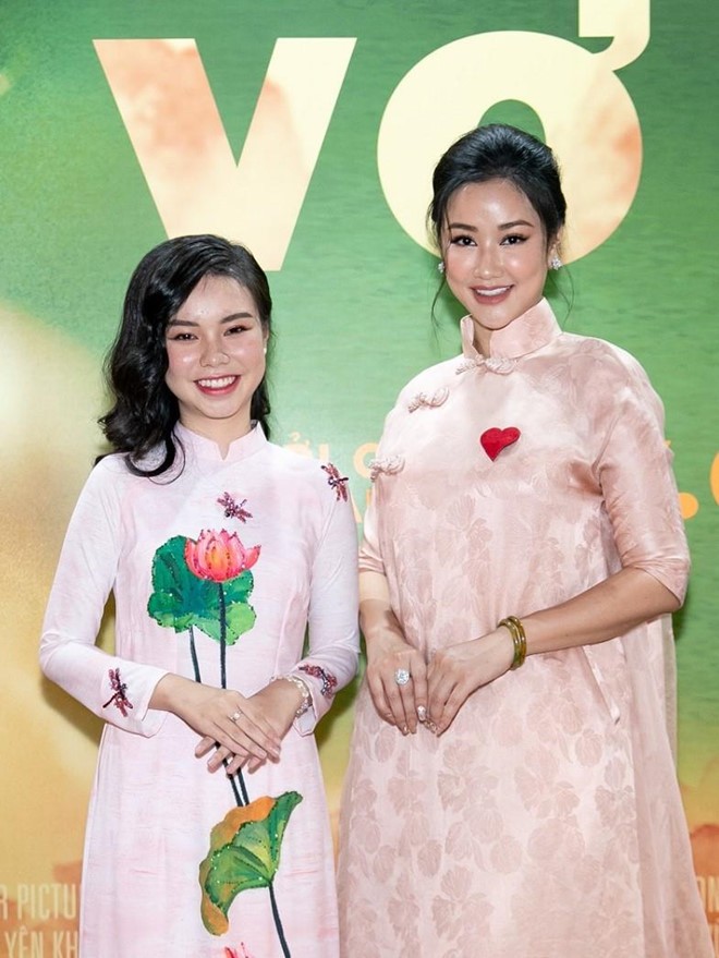 Nhan sắc nữ diễn viên đóng cảnh nóng năm 13 tuổi trong phim ‘Người vợ ba’ - ảnh 8
