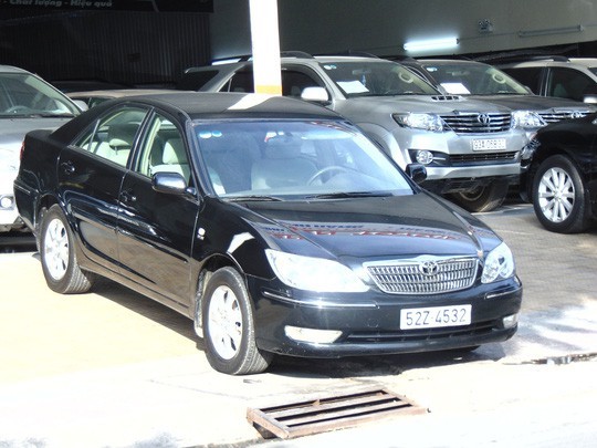 Xe mới giảm giá, ôtô cũ lao đao - ảnh 1
