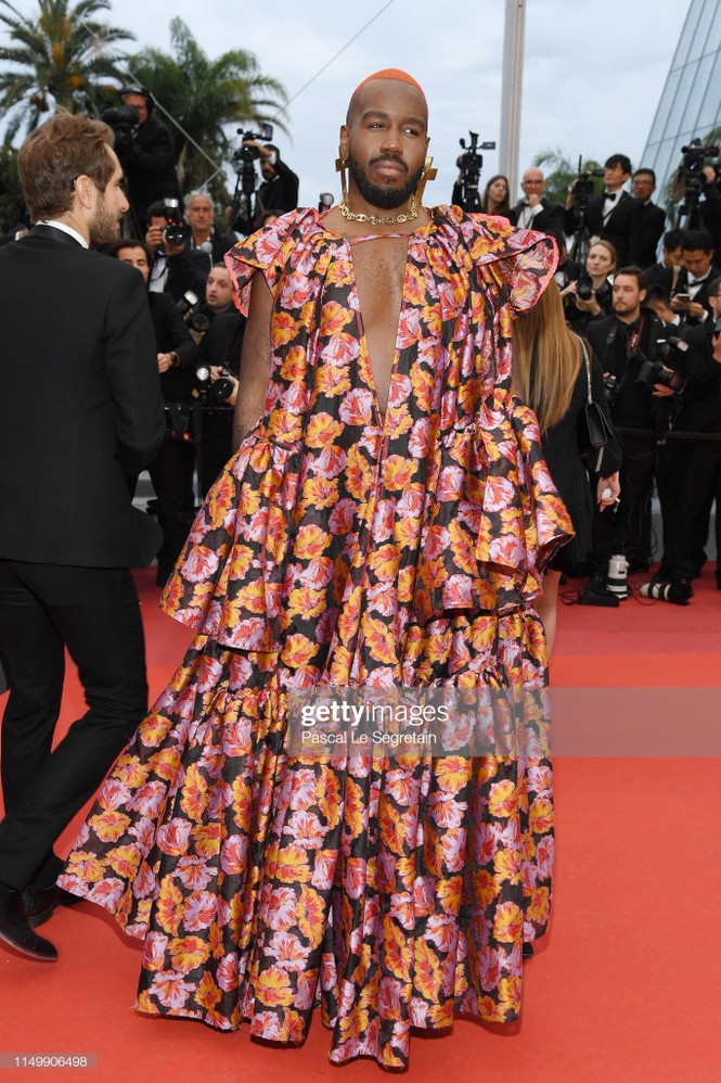 Thảm đỏ Cannes ngày 4: Loạt mỹ nhân hở bạo không sốc bằng nam DJ mặc váy - ảnh 22