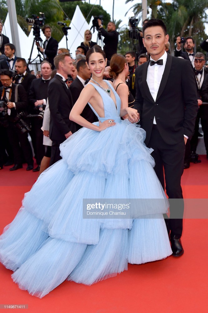 Thảm đỏ Cannes ngày 4: Loạt mỹ nhân hở bạo không sốc bằng nam DJ mặc váy - ảnh 15