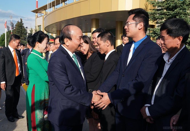 Lễ đón chính thức Thủ tướng Nguyễn Xuân Phúc tại thủ đô Moscow - ảnh 5