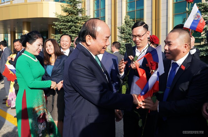 Lễ đón chính thức Thủ tướng Nguyễn Xuân Phúc tại thủ đô Moscow - ảnh 6