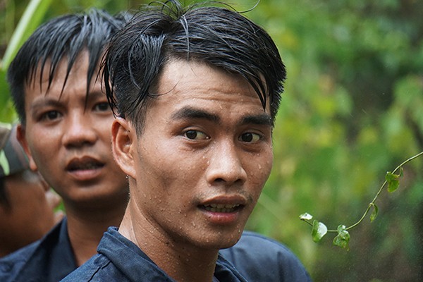 Rừng ở Đà Nẵng bốc cháy dữ dội, hơn 100 người tham gia dập lửa - ảnh 5