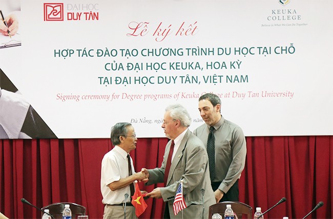 Khối ngành Kinh tế-Quản trị tại Đại học Duy Tân: Chưa bao giờ hết hot - ảnh 1