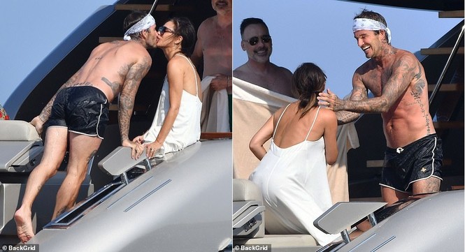 David Beckham khoe dáng ‘ăn đứt’ cậu cả, hôn vợ đắm đuối giữa tin đồn ly hôn - ảnh 2