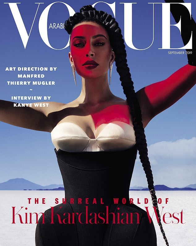 Kim Kardashian tung ảnh hậu trường nóng bỏng 'nghẹt thở' - ảnh 11