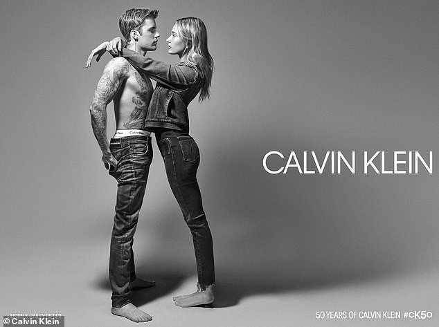 Vợ chồng son Justin và Hailey Bieber gây ‘sốt’ với loạt ảnh nội y - ảnh 11