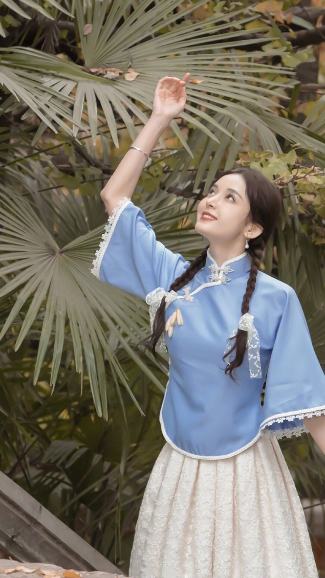 Cổ Lực Na Trát gây thương nhớ trong tạo hình thời Trung Hoa Dân Quốc. - ảnh 2