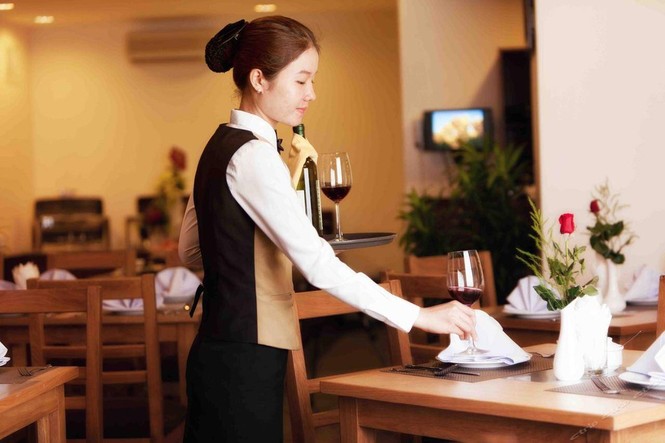 Du học sinh làm thêm, có tiền gửi về cho bố mẹ chỉ là ảo tưởng - ảnh 3