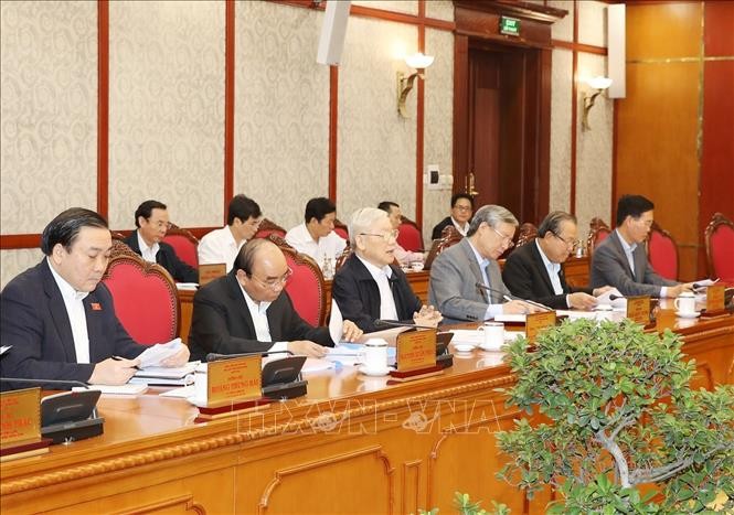 Tổng Bí thư, Chủ tịch nước chủ trì họp Bộ Chính trị - ảnh 2