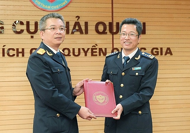 Nhân sự mới Bộ Ngoại giao, Tổng cục Hải quan - ảnh 1