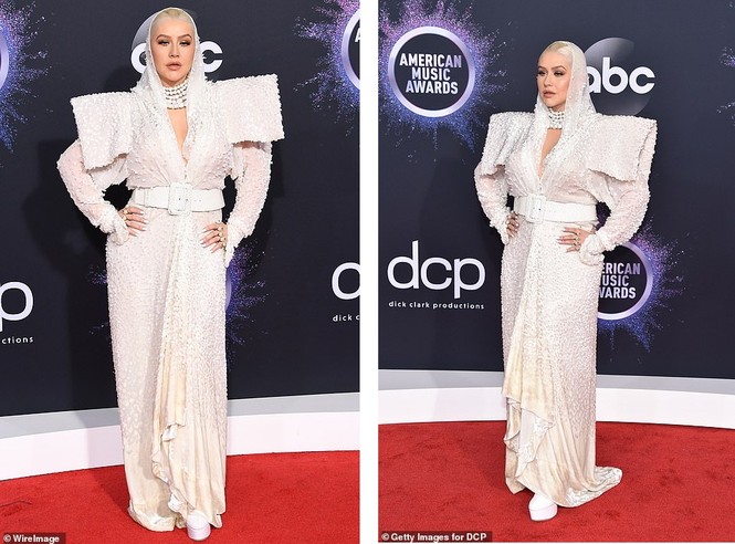 American Music Awards 2019: Dàn mỹ nhân chuộng mốt khoe vòng một - ảnh 7