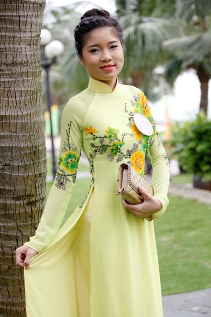 Tuần Châu thoáng bóng áo dài - ảnh 11