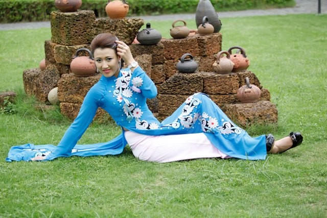 Tuần Châu thoáng bóng áo dài - ảnh 9
