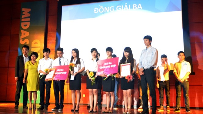 Sinh viên so tài 'Bản lĩnh Marketer' - ảnh 1