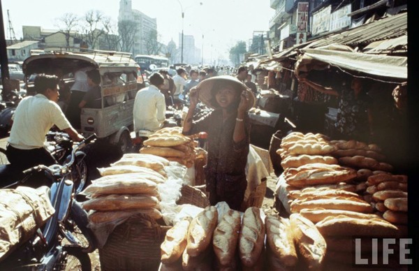 Thú ăn bánh mì không của người Sài Gòn - ảnh 1