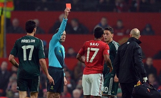 Hà Lan lại lo phát sốt vì Van Persie - ảnh 1