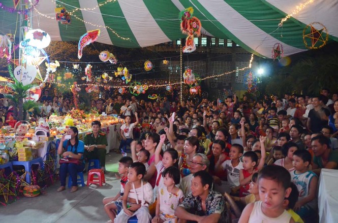 Ấm lòng Tết Trung thu của trẻ em trong bệnh viện - ảnh 18