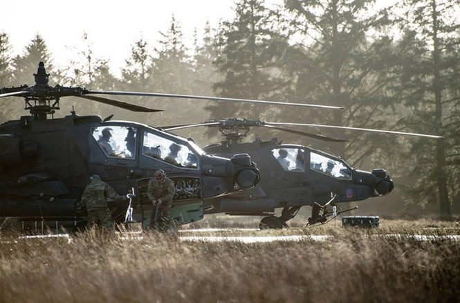 Lóa mắt với kho vũ khí “khủng” Mỹ, NATO tập trận gần Nga - ảnh 4