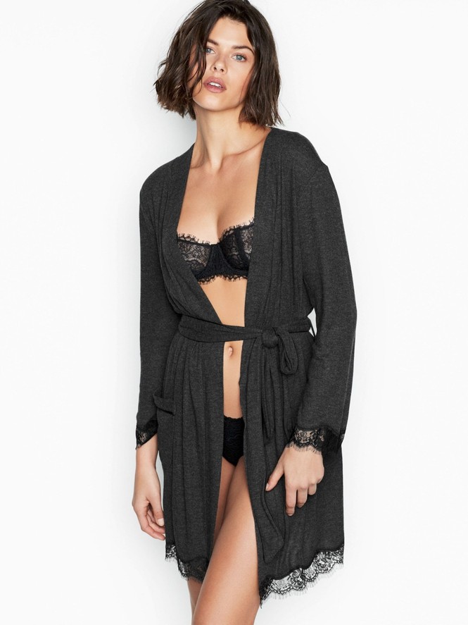 Siêu mẫu 9x bán nude, đẹp hút hồn với nội y - ảnh 14