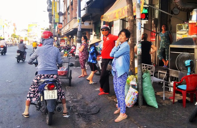 Cận cảnh nơi phong tỏa 140 hộ dân có người Hồi giáo nhiễm Covid-19 - ảnh 5