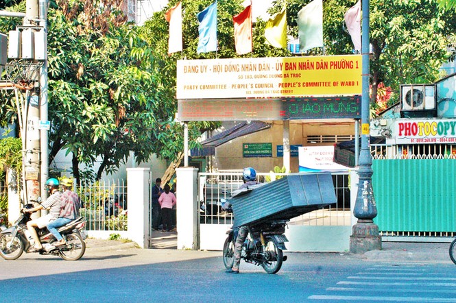 Cận cảnh nơi phong tỏa 140 hộ dân có người Hồi giáo nhiễm Covid-19 - ảnh 3