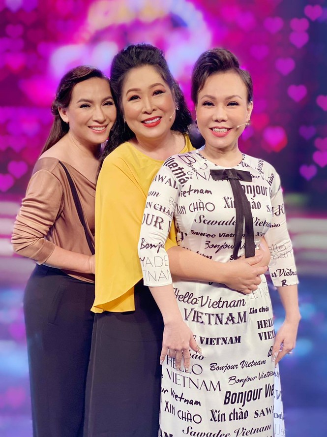 Showbiz 30/6: Hậu ly hôn, Bảo Ngọc vui vẻ bên gia đình, Hoài Lâm xuề xòa - ảnh 23